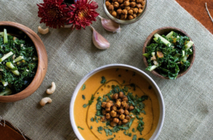 Spiced Chickpea Croutons n’ Cashews